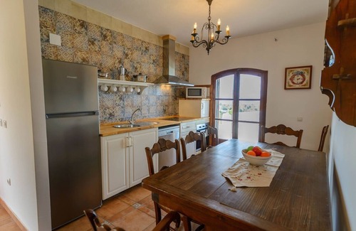 Trapiche Villa | Discover El Mirador de Isabel Vélez-Málaga: Oceanfront Retreat