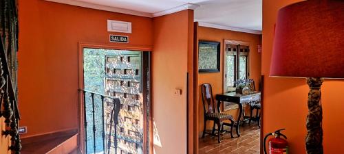 Patones de Arriba Hotel | Family-Friendly Escape at El Mirador de Las Jaras - 9.7/10