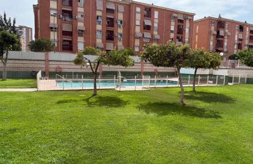 Linares Apartment | Experience El Mirador de Linarejos: 4-Star Family Getaway