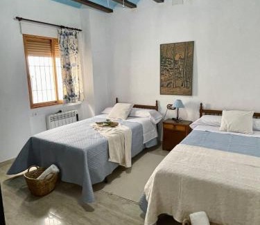 Alcala del Jucar Apartment | Discover El Mirador de María: Pet-Friendly Retreat, 9.2/10