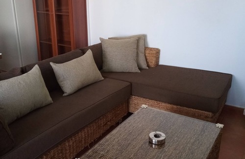 Alomartes House | Relax at El Mirador de Pablo with Private Pool & Ocean Views