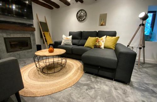 Tolosa House | Discover El Mirador de Pi: Pet-Friendly & Family Welcoming