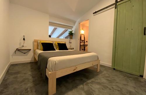 Tolosa House | Discover El Mirador de Pi: Pet-Friendly & Family Welcoming