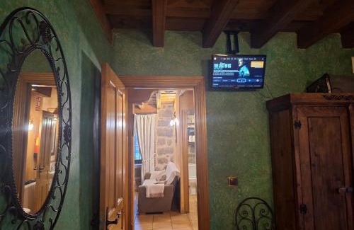 Navaluenga House | Discover El Mirador del Alberche: Pet-Friendly Oasis