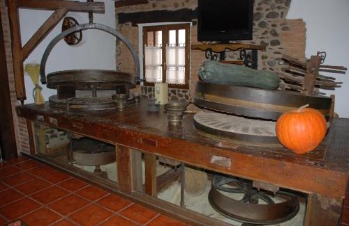 Santo Domingo de la Calzada Hotel | Discover El Molino de Floren: Family-Friendly Retreat