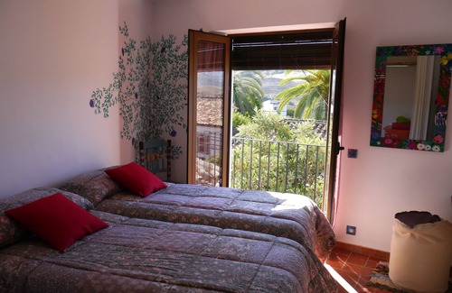 Montecorto House | Experience El Molino Del Abuelo: Pool, Spa & Breakfast Awaits