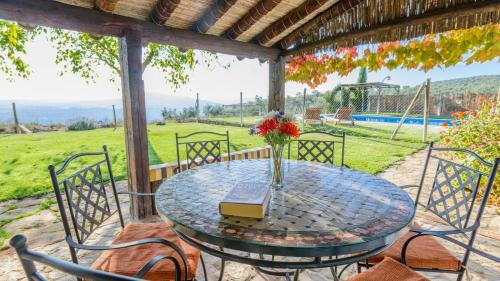 Algarinejo House | Relax at El Morrón Algarinejo with Pool & Family Amenities