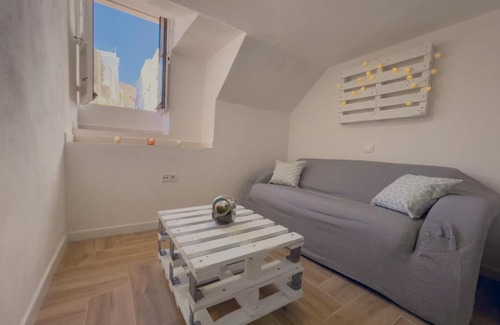 Nijar Apartment | Child-Friendly Stay at El Nido Alojamiento Turístico
