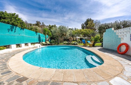 Orgiva Apartment | Relaxing El Nido Cottage with Pool & Pet-Friendly Amenities