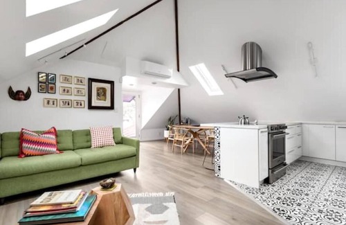Oakland Apartment | El Nido: Modern Victorian Stay with Private Deck & More