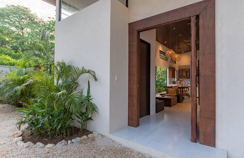 Nosara House | El Nido: 4 Bedrooms, Spa & Hot Tub - Guest Rated 10/10