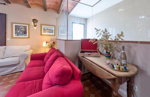 Zufre House | Discover El Paladin: Family-Friendly Haven with Hot Tub