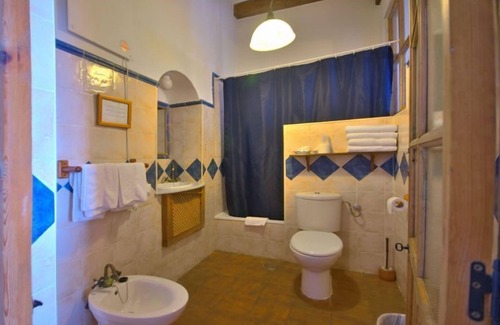 Brena y Marismas de Barbate Natural Park Hotel | Discover El Palomar de la Breña: Relaxing Pool & Spa Retreat