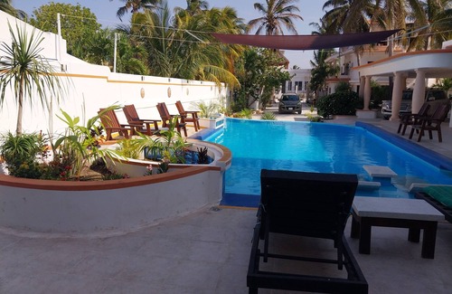 Chelem House | Relaxing Ocean View Apartment at El Paraiso de Capitán Fernando