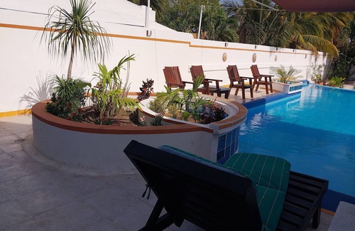 Chelem House | Relaxing Ocean View Apartment at El Paraiso de Capitán Fernando