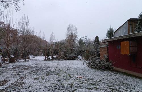 Las Heras Apartment | El Parralito: Eco-Friendly Bliss with Hot Tub & Breakfast