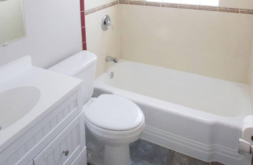 Biggs Field House | El Paso Paradise: Pet-Friendly Haven with Top Ratings!