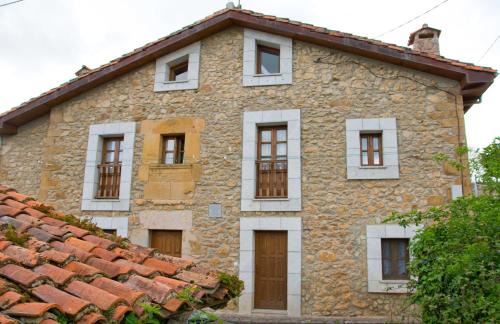 Pandiello House | Pet-Friendly Haven at El Patín de Monchu - Rated 9.3/10