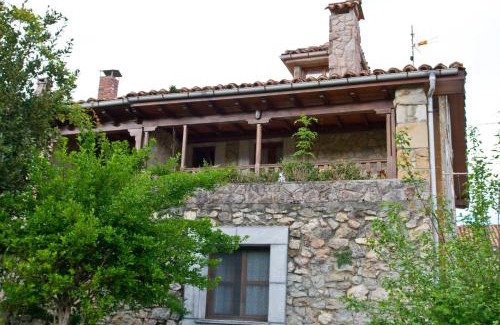 Pandiello House | Pet-Friendly Haven at El Patín de Monchu - Rated 9.3/10