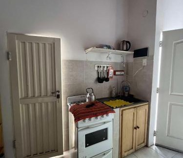Esquina Apartment | Family-Friendly El Patio Apart with Relaxing Hot Tub