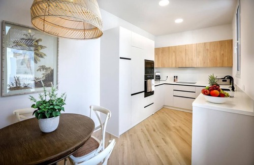Ayamonte Apartment | Pet-Friendly Elegance at El Patio de Cristóbal Colón