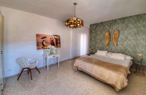 San Bernardo Apartment | Inviting El Patio de San Bernardo: 4-Star Family Delight
