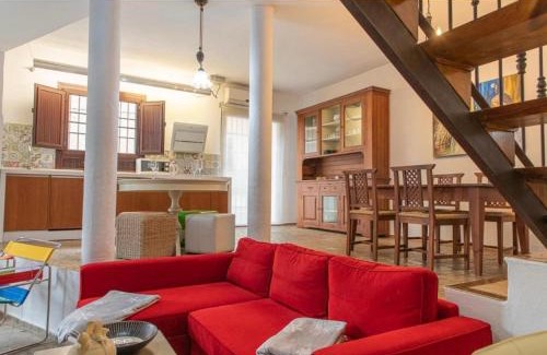 Old Town Apartment | Family-Friendly Stay at El Pensamiento: Rated 9.4/10