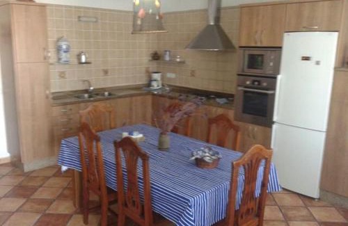 Caleta de Famara House | Oceanfront Bliss at El Pescador - 10/10 Guest Rated Stay