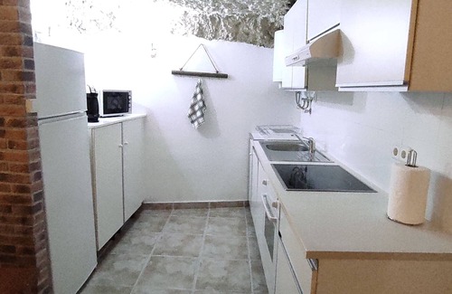 Alcala del Jucar House | El Portón: Guest Rated 10/10 with Spa & Family Amenities