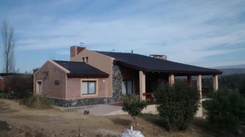 Santa Rosa de Calamuchita Ski Chalet | Discover El Refugio De Posta: Beachfront Bliss Awaits