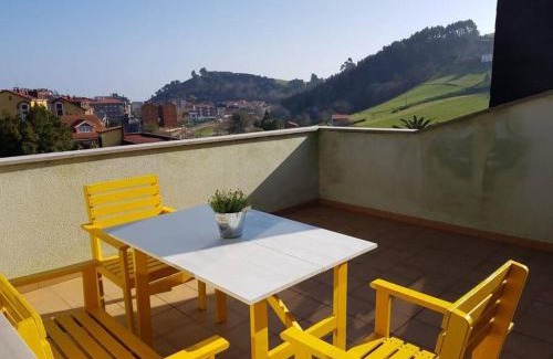 Candas Apartment | Pet-Friendly Paradise: El Refugio de Candás, 4-Star Retreat