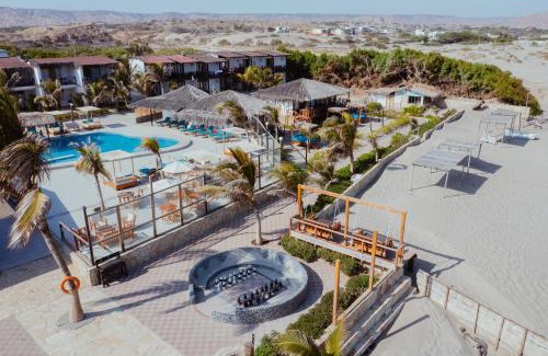 Vichayito Hotel | Discover El Refugio de Vichayito: Pet-Friendly Beach Retreat