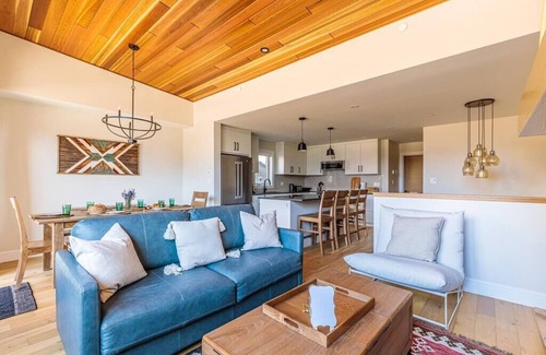 Teepee Town House | El Refugio - Private Townhouse with Breathtaking Views