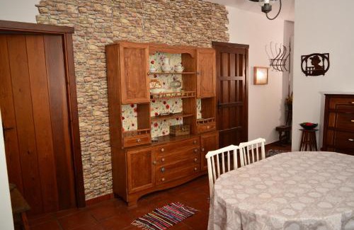 Oliva de la Frontera Apartment | El Regocijo: Pet-Friendly Retreat with Spa & Family Amenities