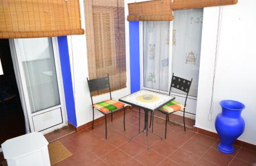 Oliva de la Frontera Apartment | El Regocijo: Pet-Friendly Retreat with Spa & Family Amenities