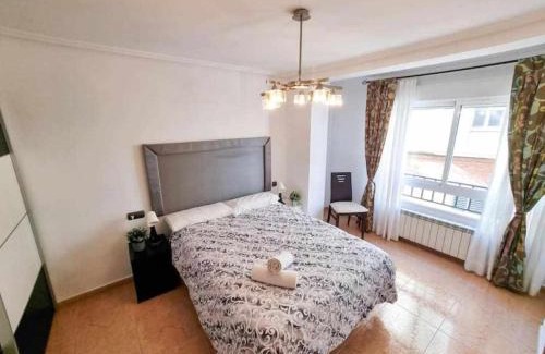 La Jota Apartment | Relax at El Reloj del Pilar ComoTuCasa: Guest Rated 8.5/10
