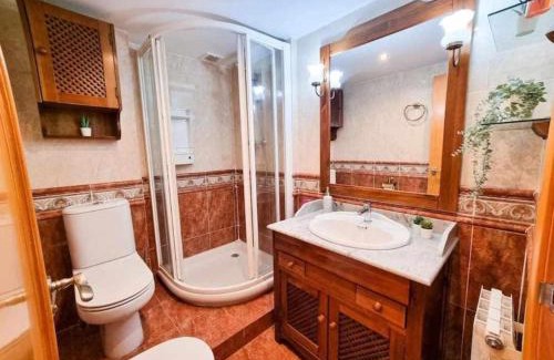 La Jota Apartment | Relax at El Reloj del Pilar ComoTuCasa: Guest Rated 8.5/10