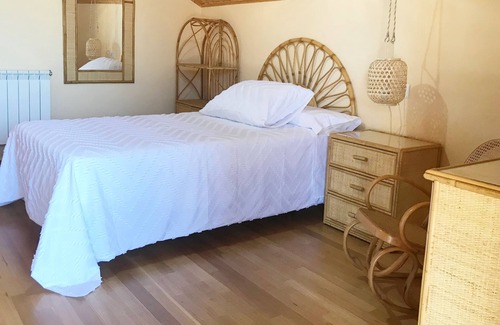 Fontoria Ski Chalet | Relax at El Rincón de la Mimosa with Spa and Hot Tub