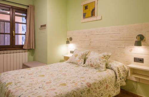 Biescas Apartment | Guest Favorite: El Rincón de Andrea Family-Friendly Stays