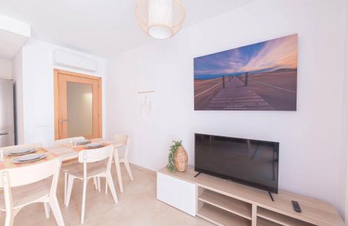 Sant Jaume d'Enveja Apartment | Relax at El Rincón de Elena Delta del Ebro - 4-Star Retreat