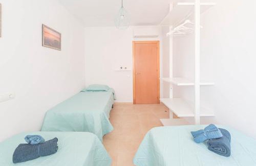 Sant Jaume d'Enveja Apartment | Relax at El Rincón de Elena Delta del Ebro - 4-Star Retreat