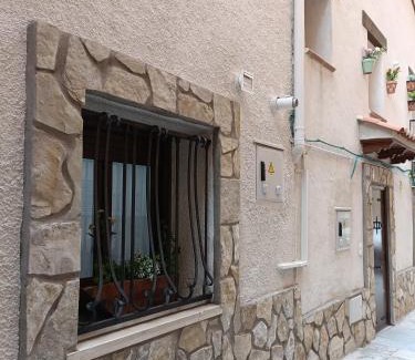 Guadalajara Apartment | Discover El Rincón de la Azucena: Pet-Friendly Retreat