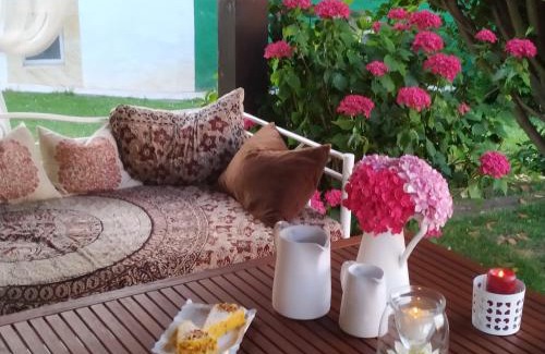 Voto House | Pet-Friendly Getaway at El Rincón de las Marismas