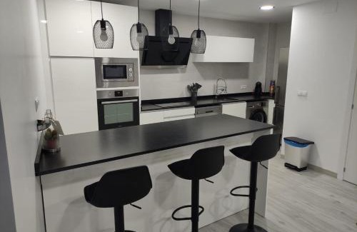 Munebrega House | Discover El Rincón de Moreno: Rated 9.9, Pet-Friendly Haven