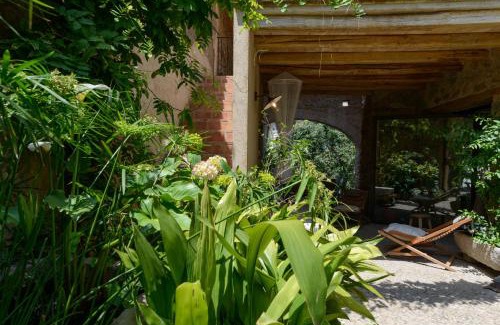 Palau-Saverdera House | Experience El Salt de la Reina: Oceanfront with Pool & Pets