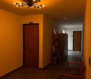 Centro House | Budget-Friendly El Salto de Camela Hostal - Guest Rated 9.5
