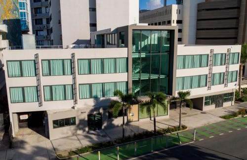 Puerta de Tierra Hotel | Accessible Comfort at El San Geronimo - Guest Rated 7.4