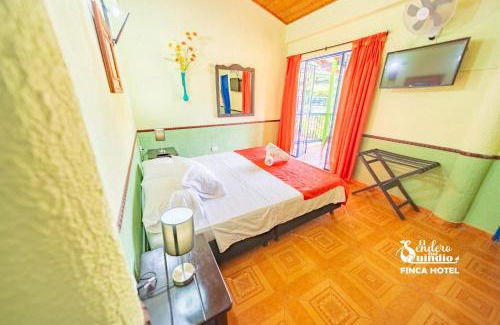 El Caimo Hotel | Discover El Sendero del Quindío: Pet-Friendly Finca Hotel