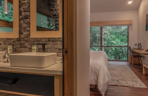 Sarchi Norte Hotel | Experience Bliss at El Silencio Lodge and Spa, Rated 9.8