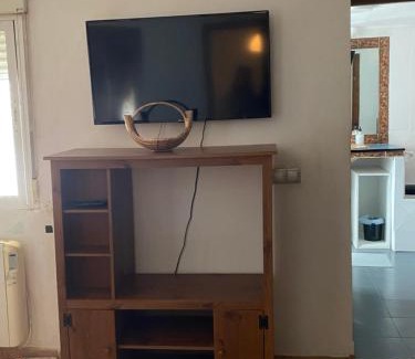 Torrejon del Rey Apartment | Pet-Friendly Retreat at La Casita de la Reina with Pool